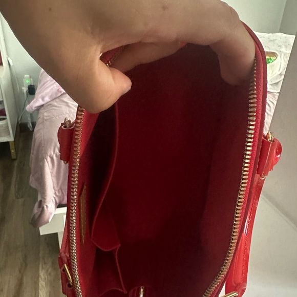Louis Vuitton Alma pm monogram vernis red - Picture 4 of 9